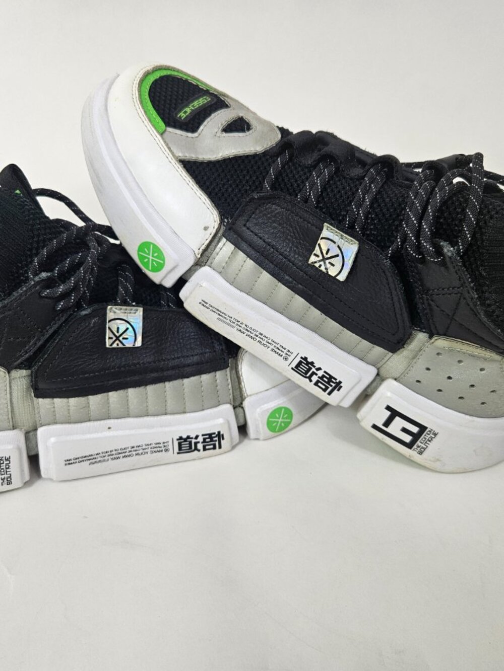 Li-Ning Essence 2 Ace 'New York Fashion Week - Black Silver Men's Size 11